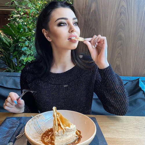 Полина Сысоевa